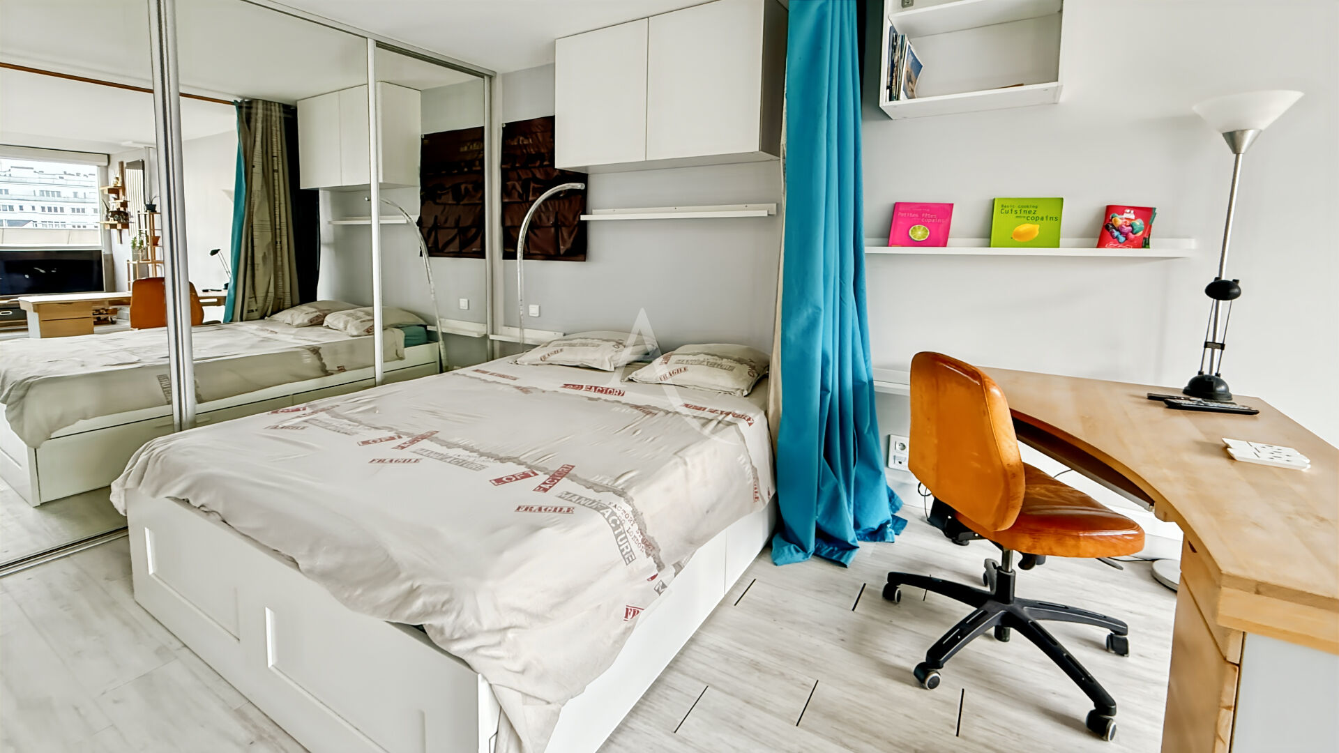 Photo Boulogne-Billancourt / Silly-Galliéni | Grand studio | 7eme  étage | Possibilité 2 pièces image 4/5