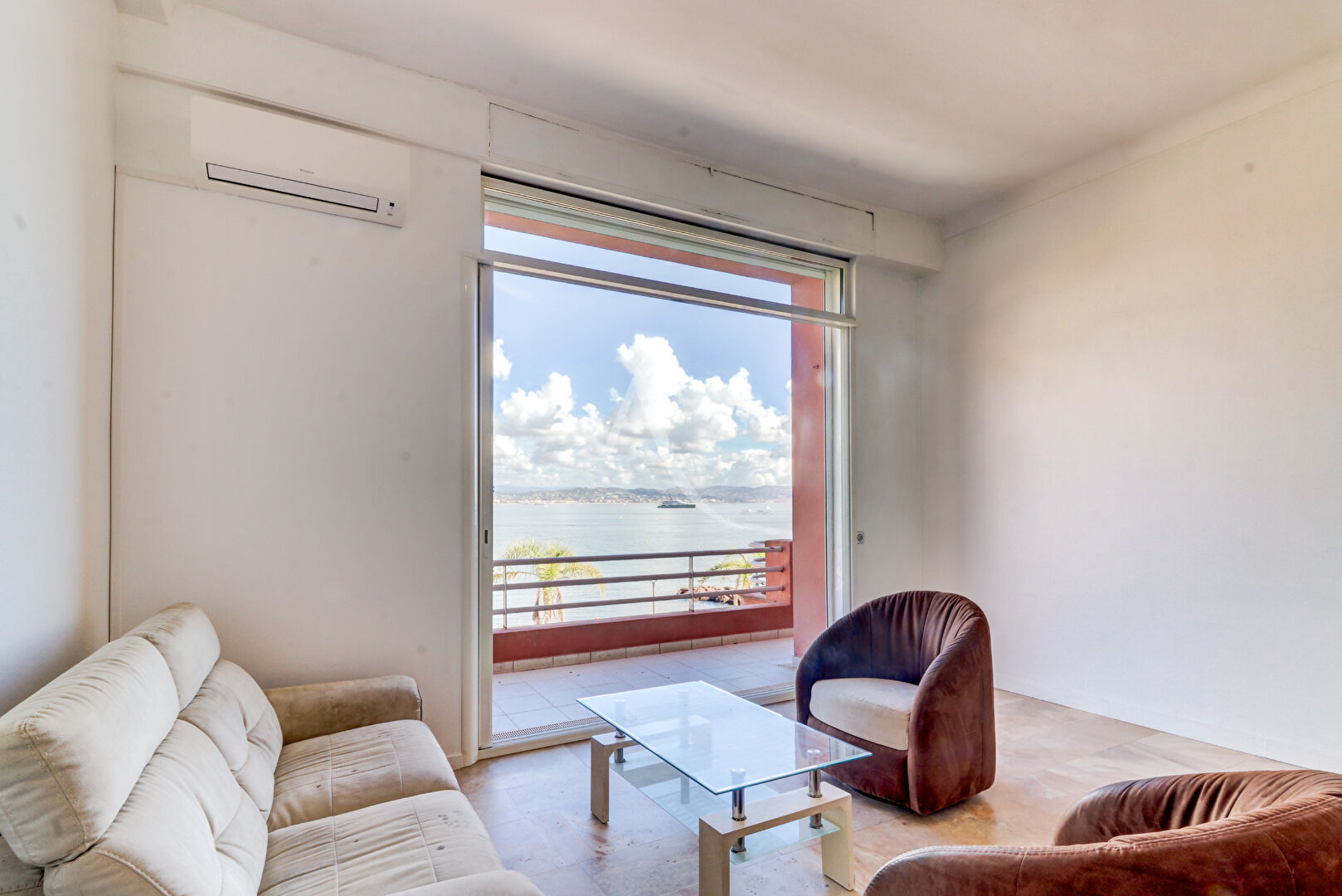 Photo RARE ! Appartement front de mer 3P 63 m² image 4/6