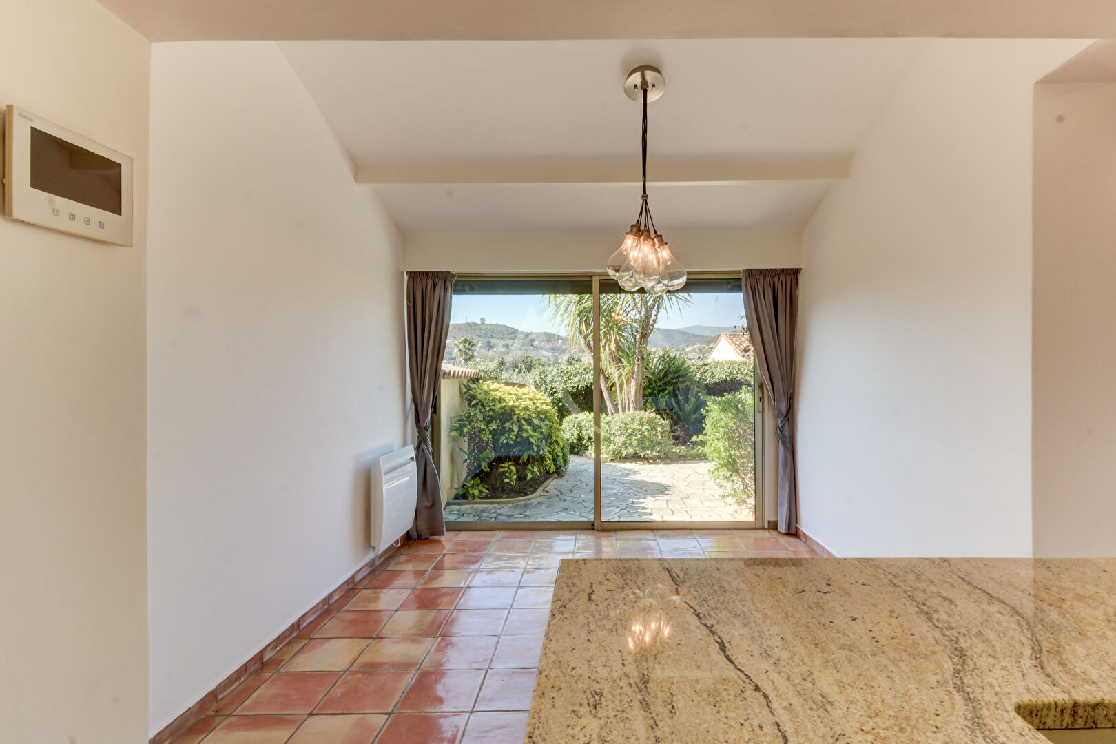 Photo Villa Pégomas 107 m² dans domaine privé avec piscine image 5/6