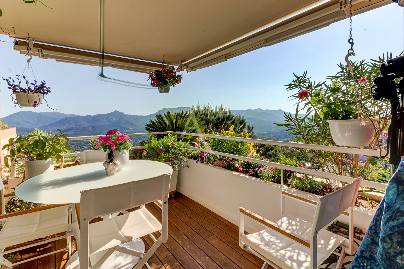 Photo Appt 132 m² vue mer dans domaine gardé avec piscine image 5/6