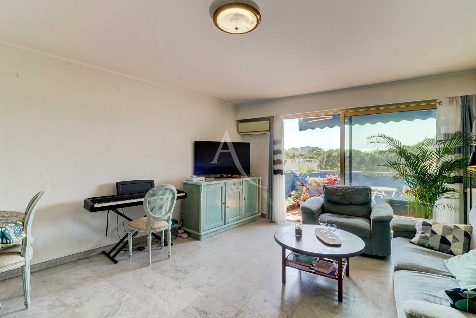 Appartement avec garage et cave