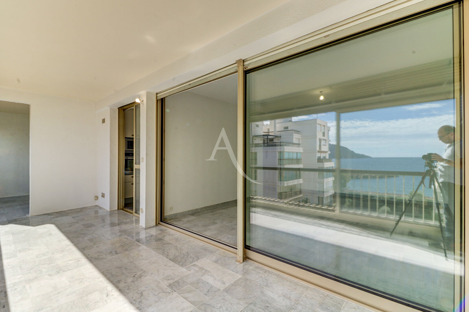 Photo Appartement  pied dans l'eau, 2 pièces avec parking - vue mer image 5/6