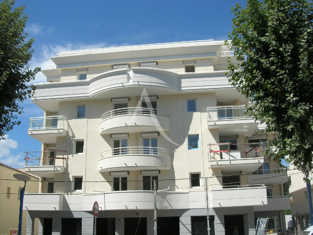 GARAGE / box Mandelieu la Napoule