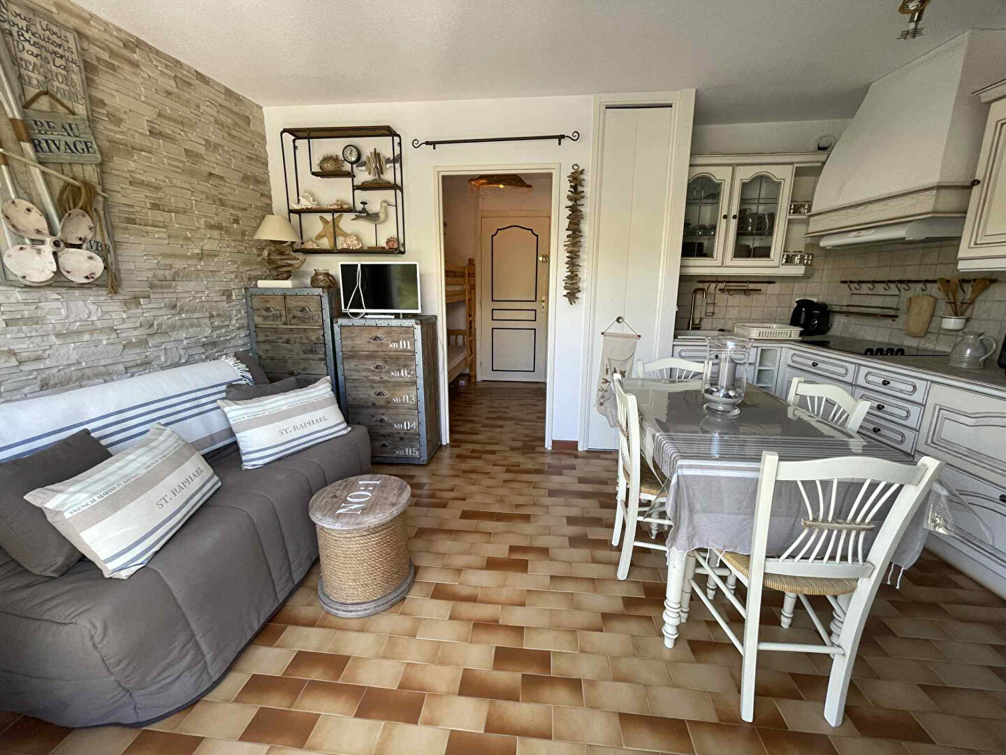 Agence immobilière de L'Adresse AIGUE MARINE IMMOBILIER - AIGUE MARINE IMMOBILIER