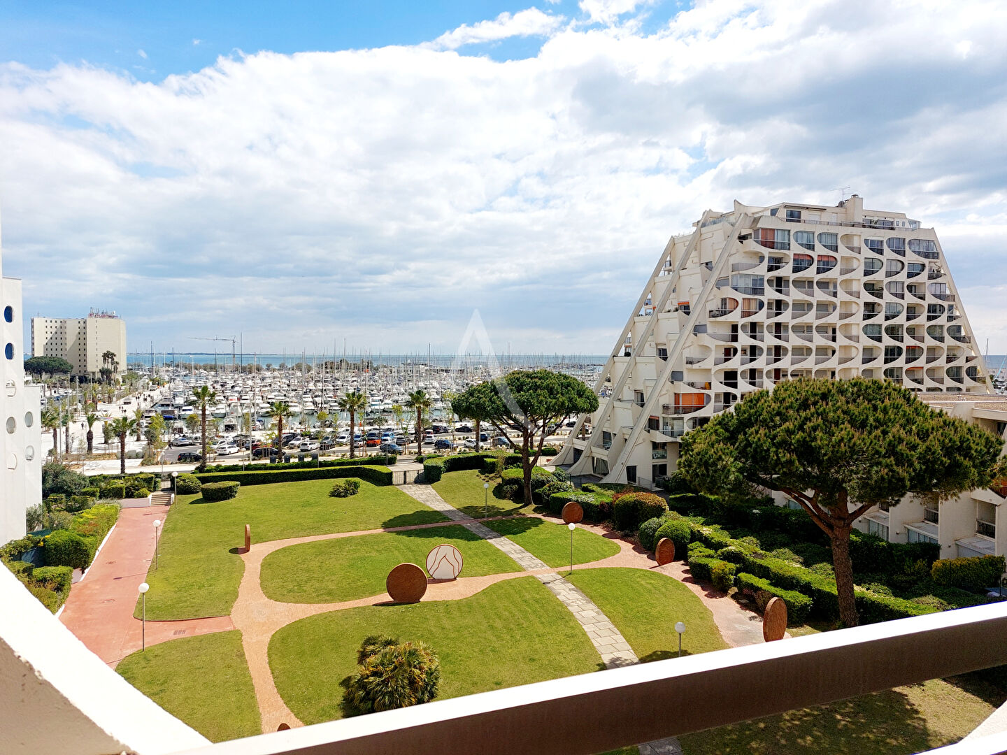Agence immobilière de L'Adresse AIGUE MARINE IMMOBILIER - AIGUE MARINE IMMOBILIER