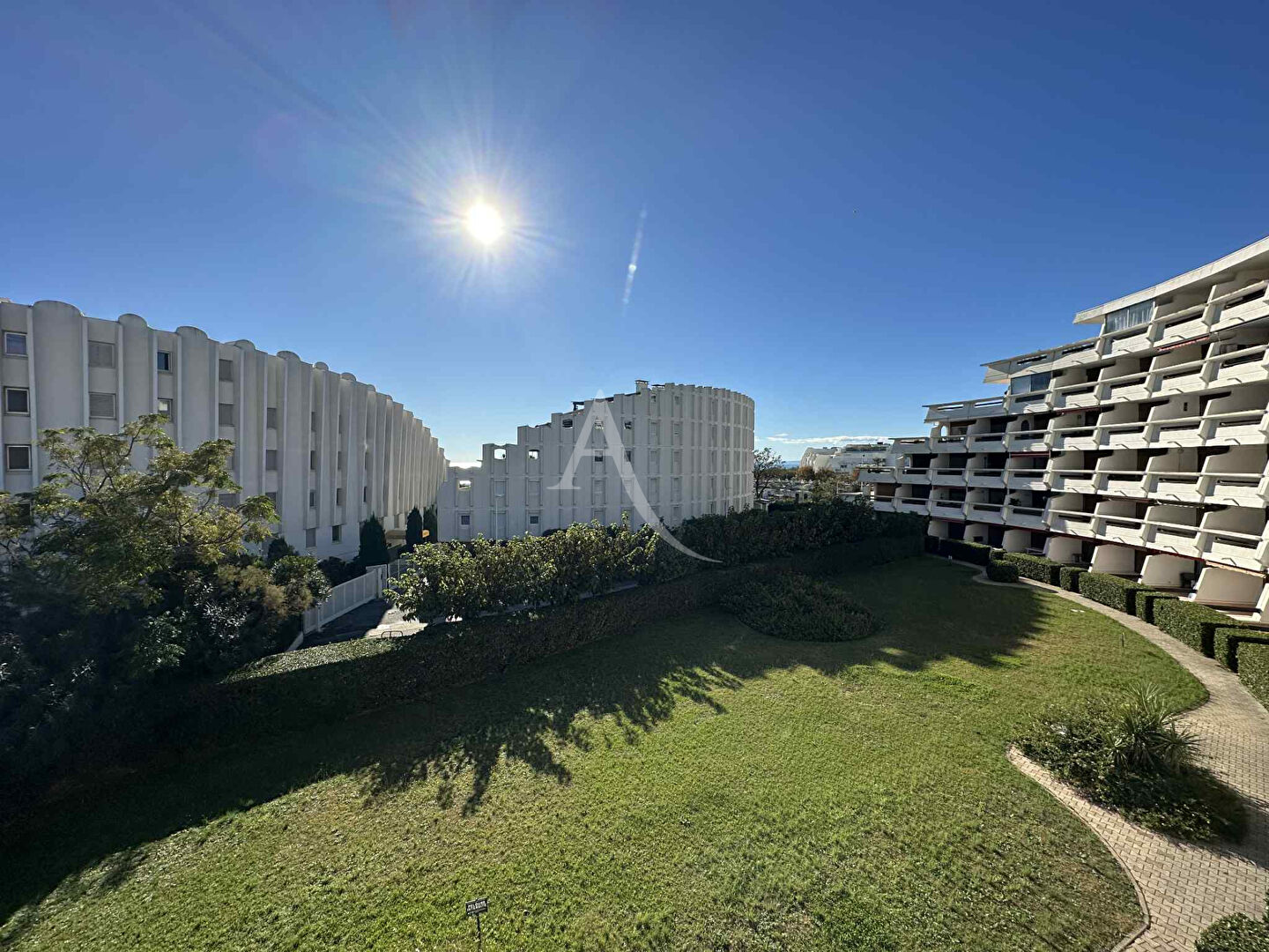 Agence immobilière de L'Adresse AIGUE MARINE IMMOBILIER - GRAND PAVOIS IMMOBILIER