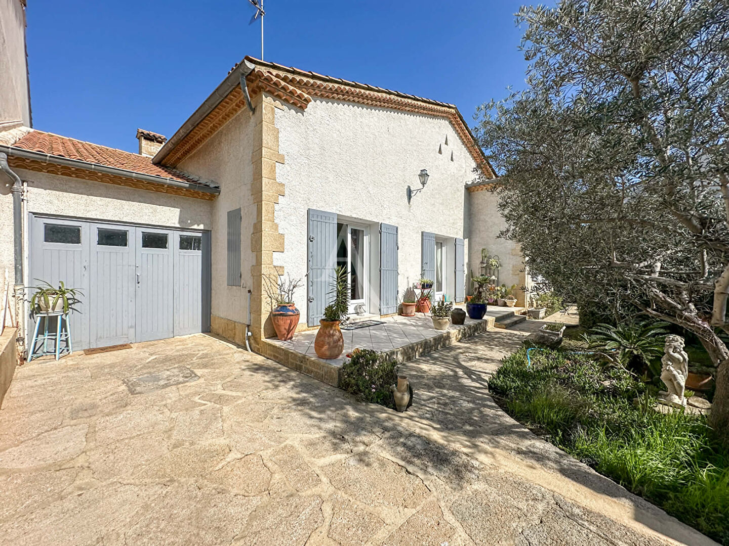 Agence immobilière de L'Adresse AIGUE MARINE IMMOBILIER - AIGUE MARINE IMMOBILIER