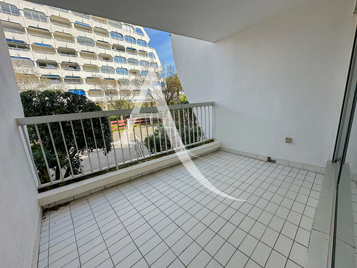 Agence immobilière de L'Adresse AIGUE MARINE IMMOBILIER - AIGUE MARINE IMMOBILIER