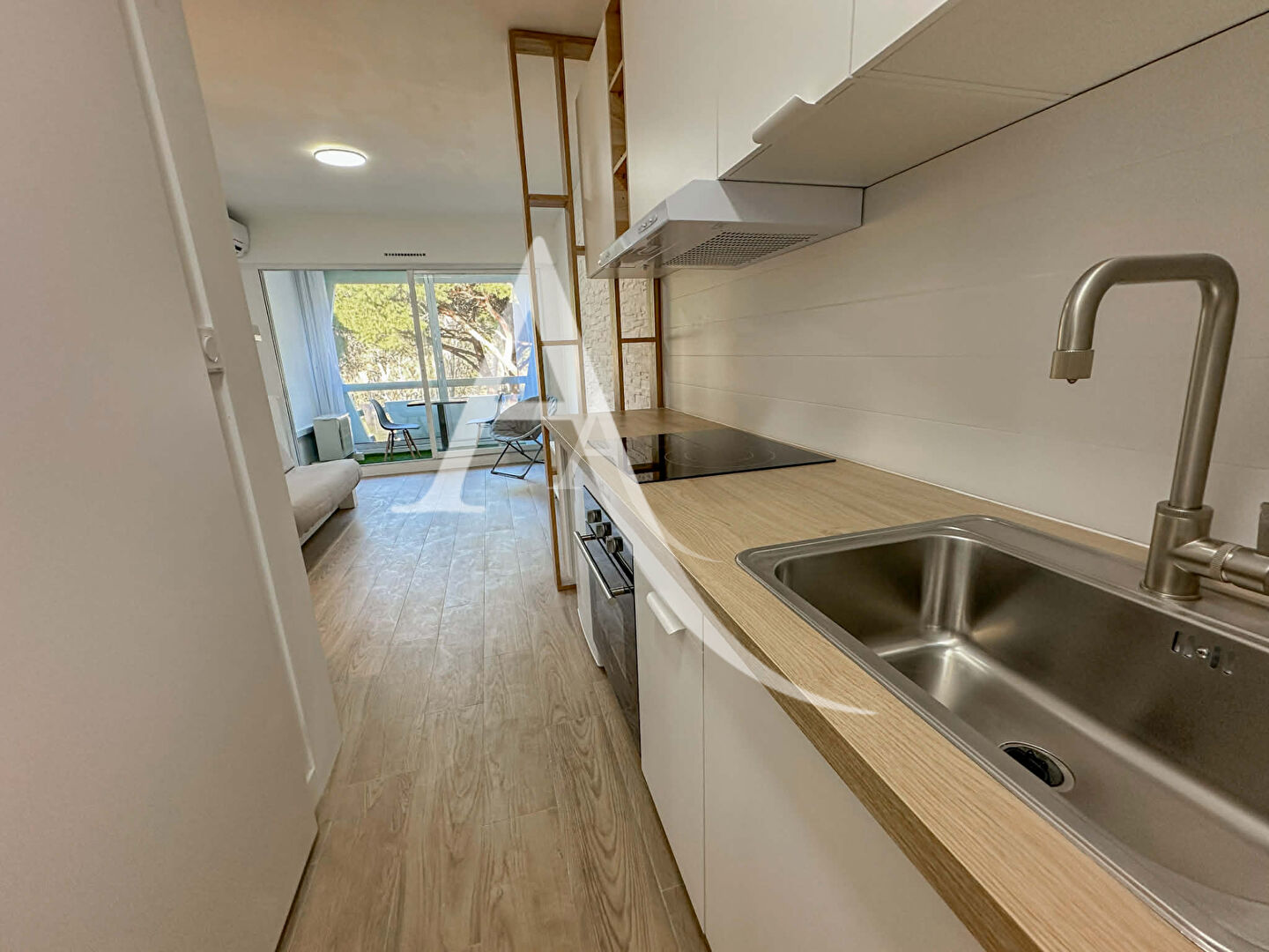 Agence immobilière de L'Adresse AIGUE MARINE IMMOBILIER - AIGUE MARINE IMMOBILIER