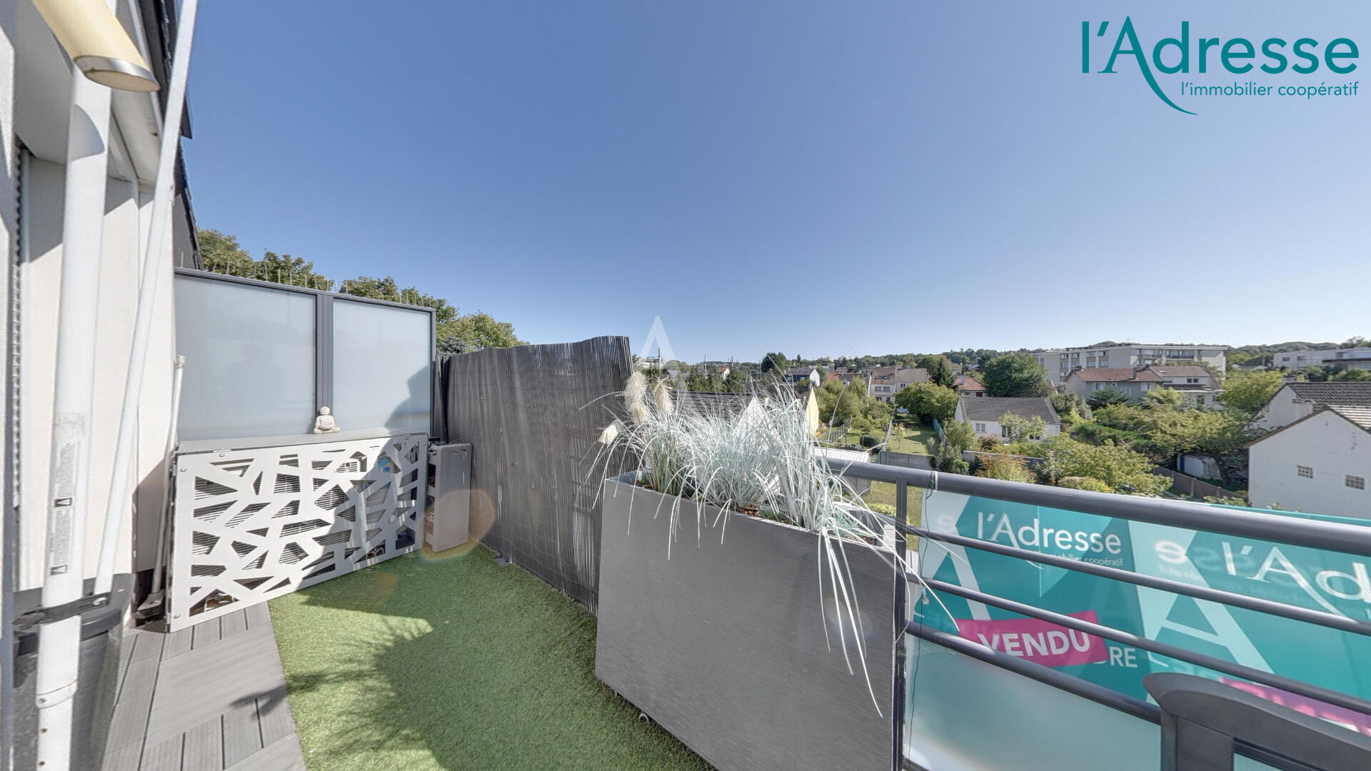 Agence immobilière de 
 L'Adresse de l'ANCIENNE MAIRIE - DESCAMPS - PIERRAT - AGENCE DE L'ANCIENNE MAIRIE 
