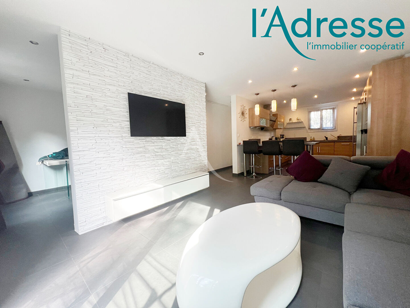 Photo Appartement  DUPLEX Champs Sur Marne 4 pièce(s) 84 m2 + JARDIN+ BOX image 4/6