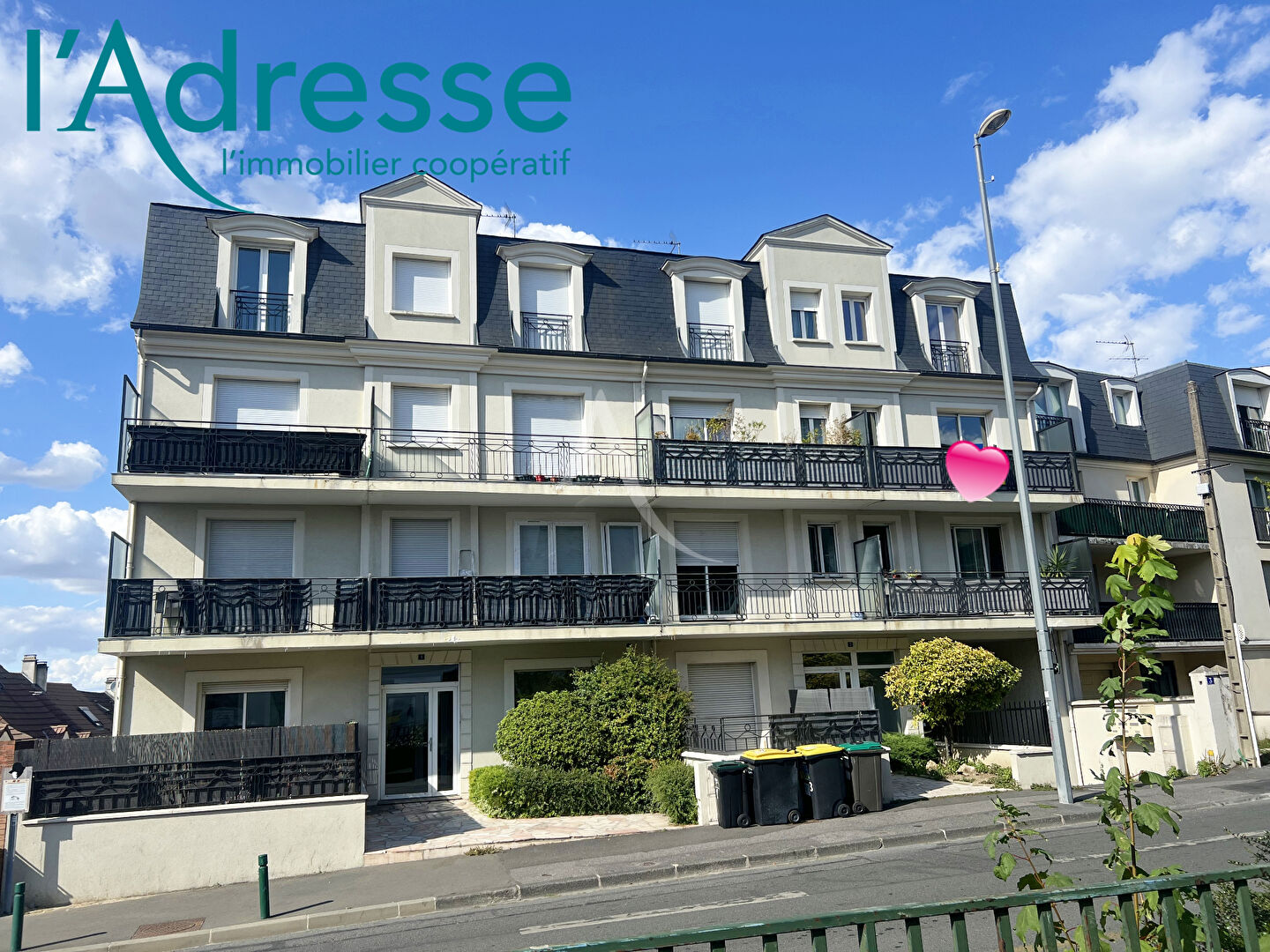 Agence immobilière de 
 L'Adresse de l'ANCIENNE MAIRIE - DESCAMPS - PIERRAT - AGENCE DE L'ANCIENNE MAIRIE 
