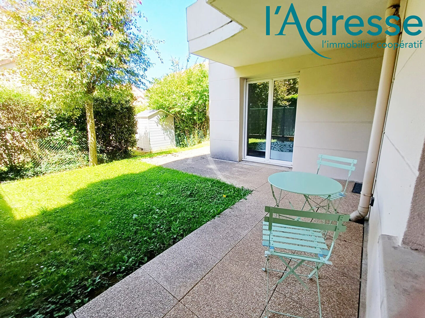 Appartement 2 pièce(s) avec jardinet + Box