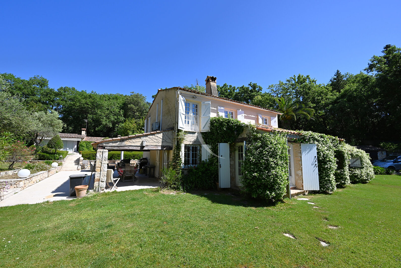 Agence immobilière de OPIO ROURET IMMOBILIER