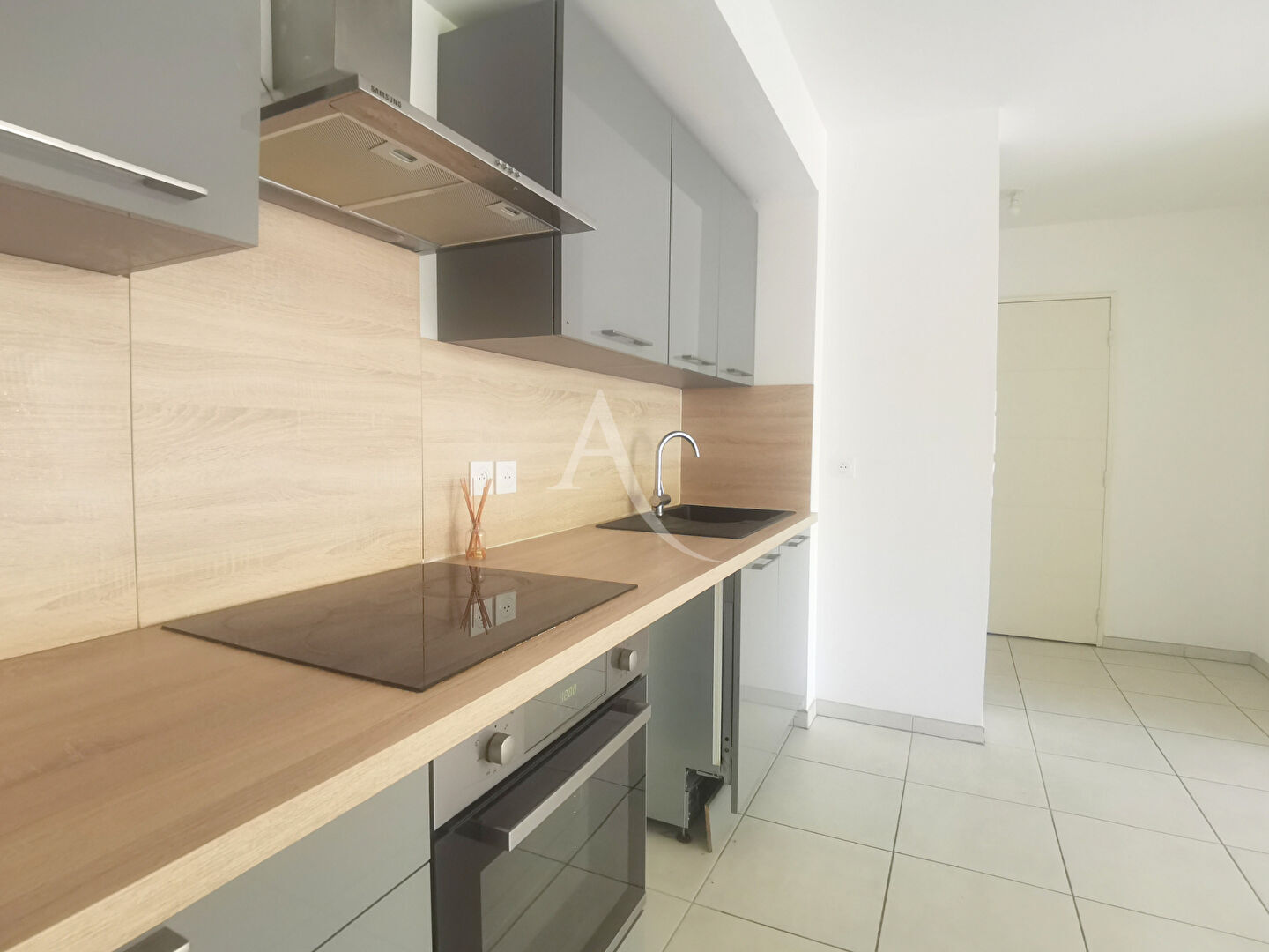 Agence immobilière de L'ADRESSE C.E.C GORBELLA