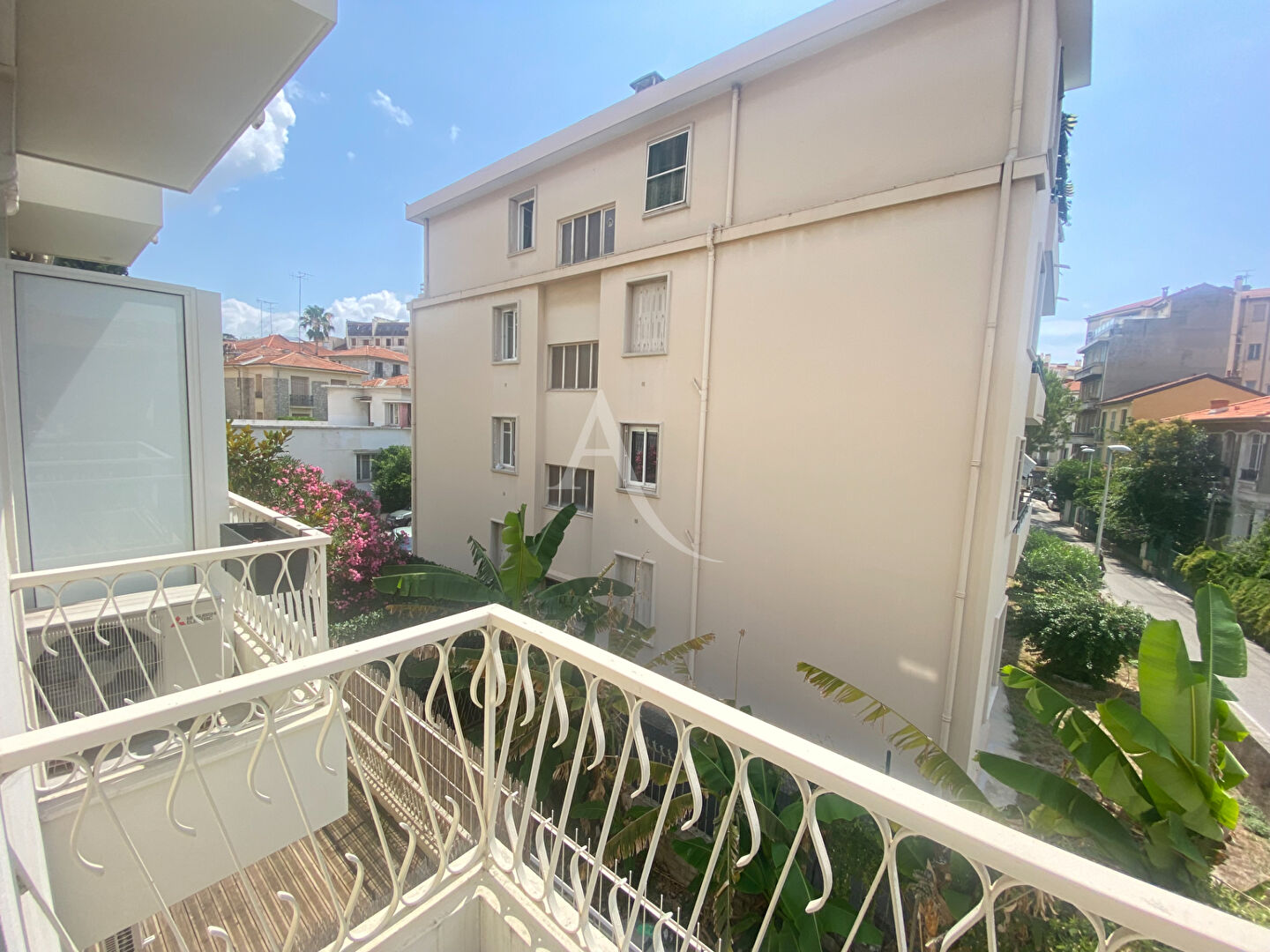 Agence immobilière de L'ADRESSE C.E.C GORBELLA