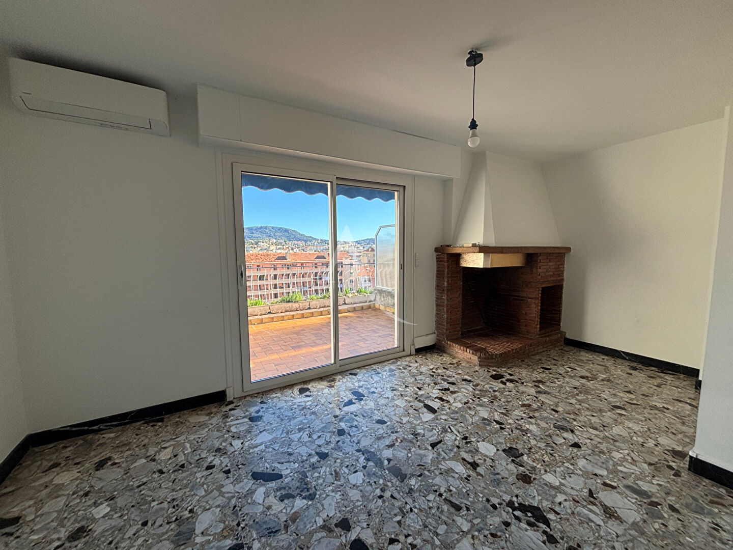 3 Pièces Saint Barthelemy  - avec Garage