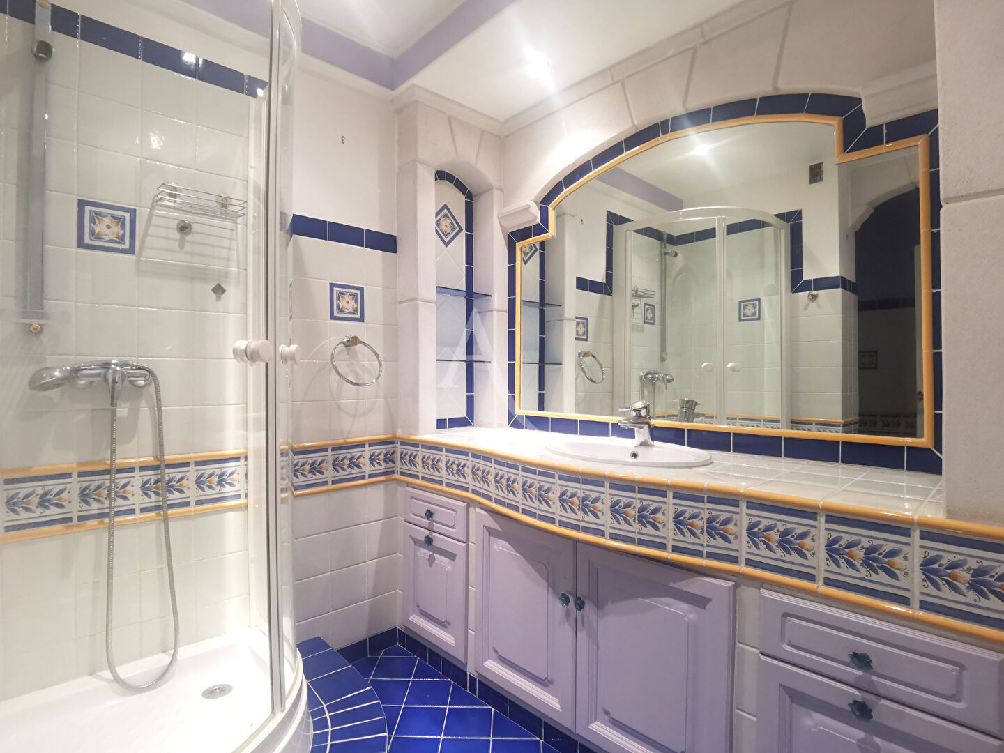 Photo GORBELLA : GRAND APPARTEMENT 3 PIECES DANS RESIDENCE STANDING image 5/6