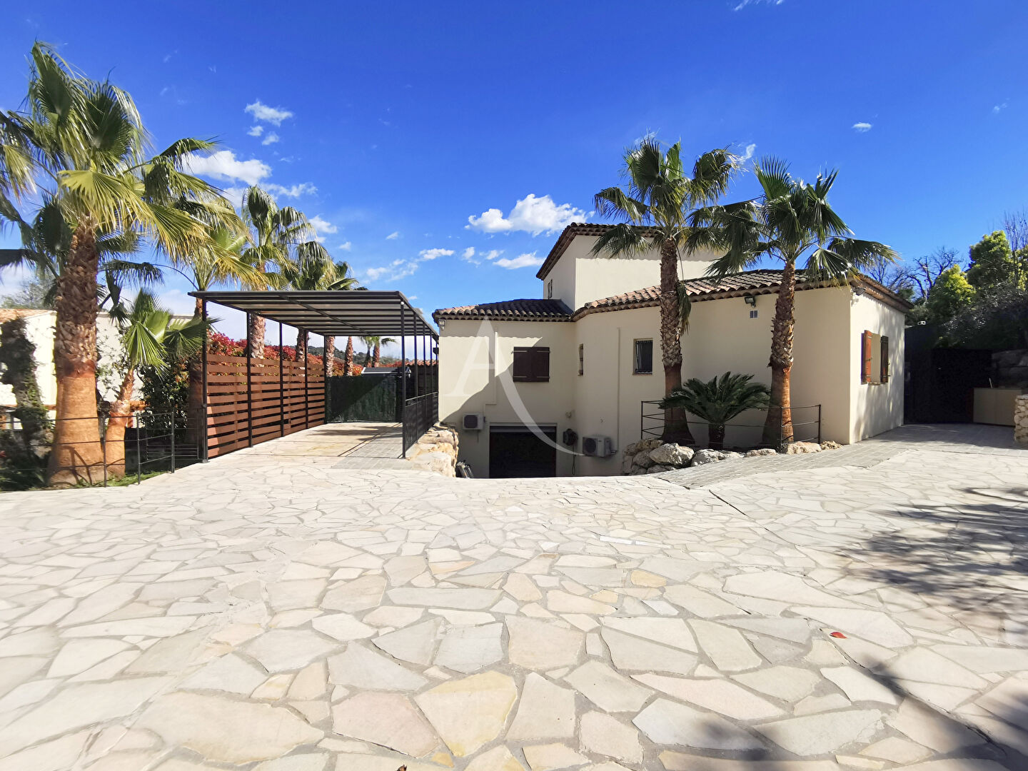 Agence immobilière de L'ADRESSE C.E.C GORBELLA