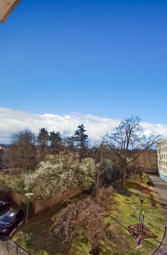 Agence immobilière de L'Adresse  SURESNES IMMOBILIER - L'ADRESSE SURESNES IMMOBILIER