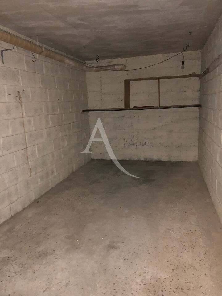 Agence immobilière de L'Adresse  SURESNES IMMOBILIER - L'ADRESSE SURESNES IMMOBILIER