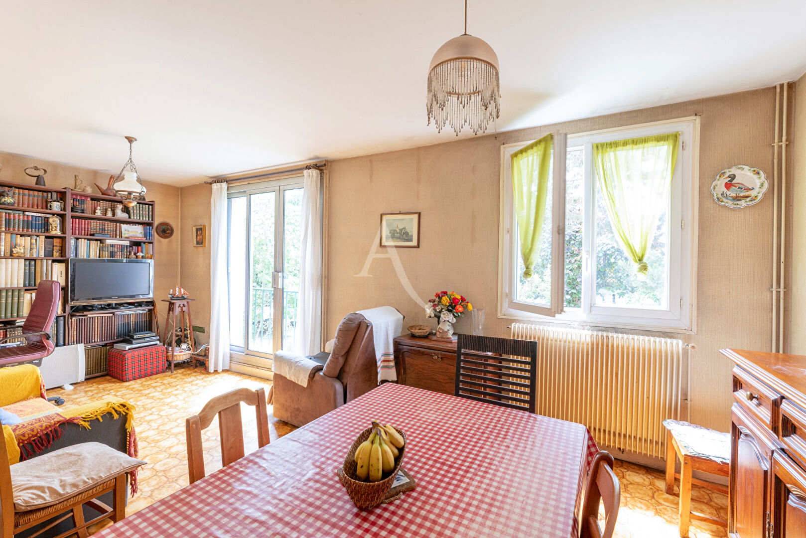 Photo RUEIL MALMAISON  10' rer image 1/6