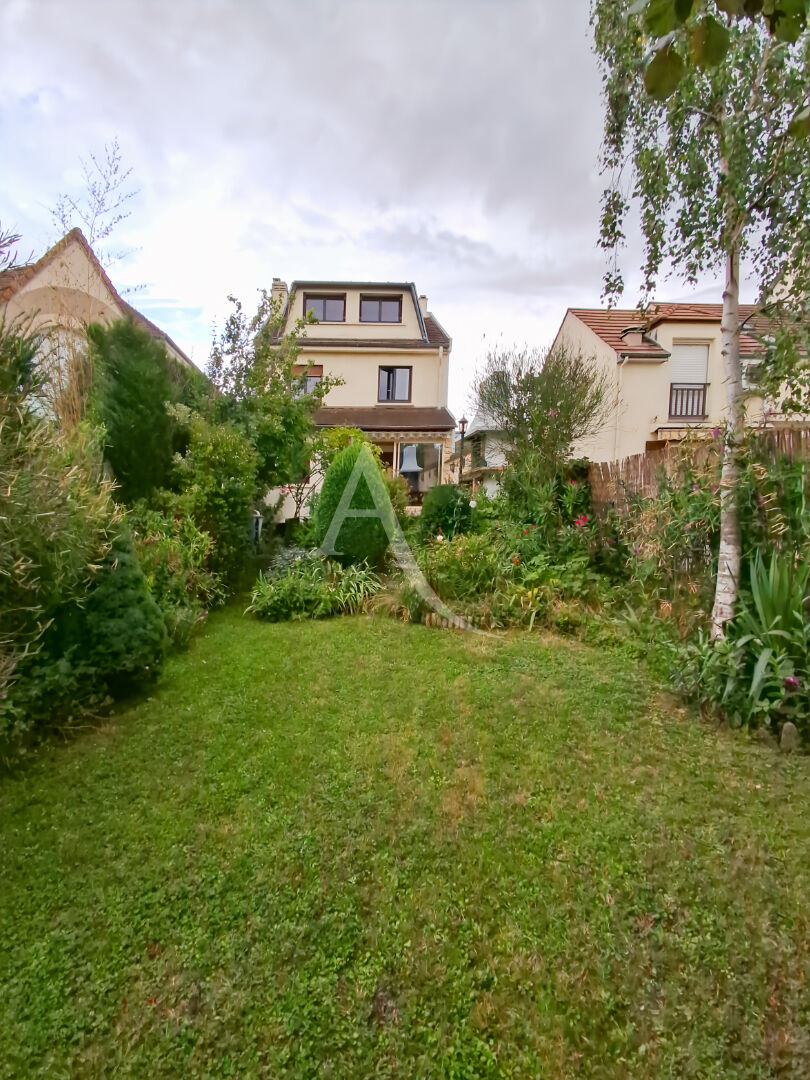 Photo RUEIL-MALMAISON Côteaux - le calme parfait - eau jardin - image 2/6
