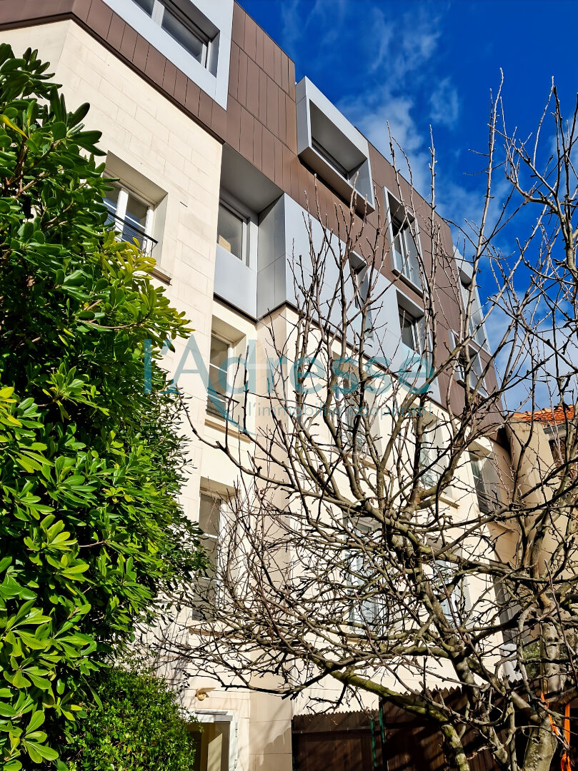 Agence immobilière de L'Adresse  SURESNES IMMOBILIER - L'ADRESSE SURESNES IMMOBILIER