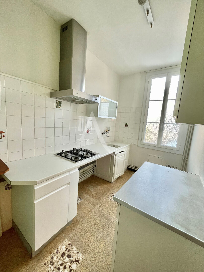 Maison de ville T4 de 78m² avec jardin de 190m² Isle-Jourdain centre