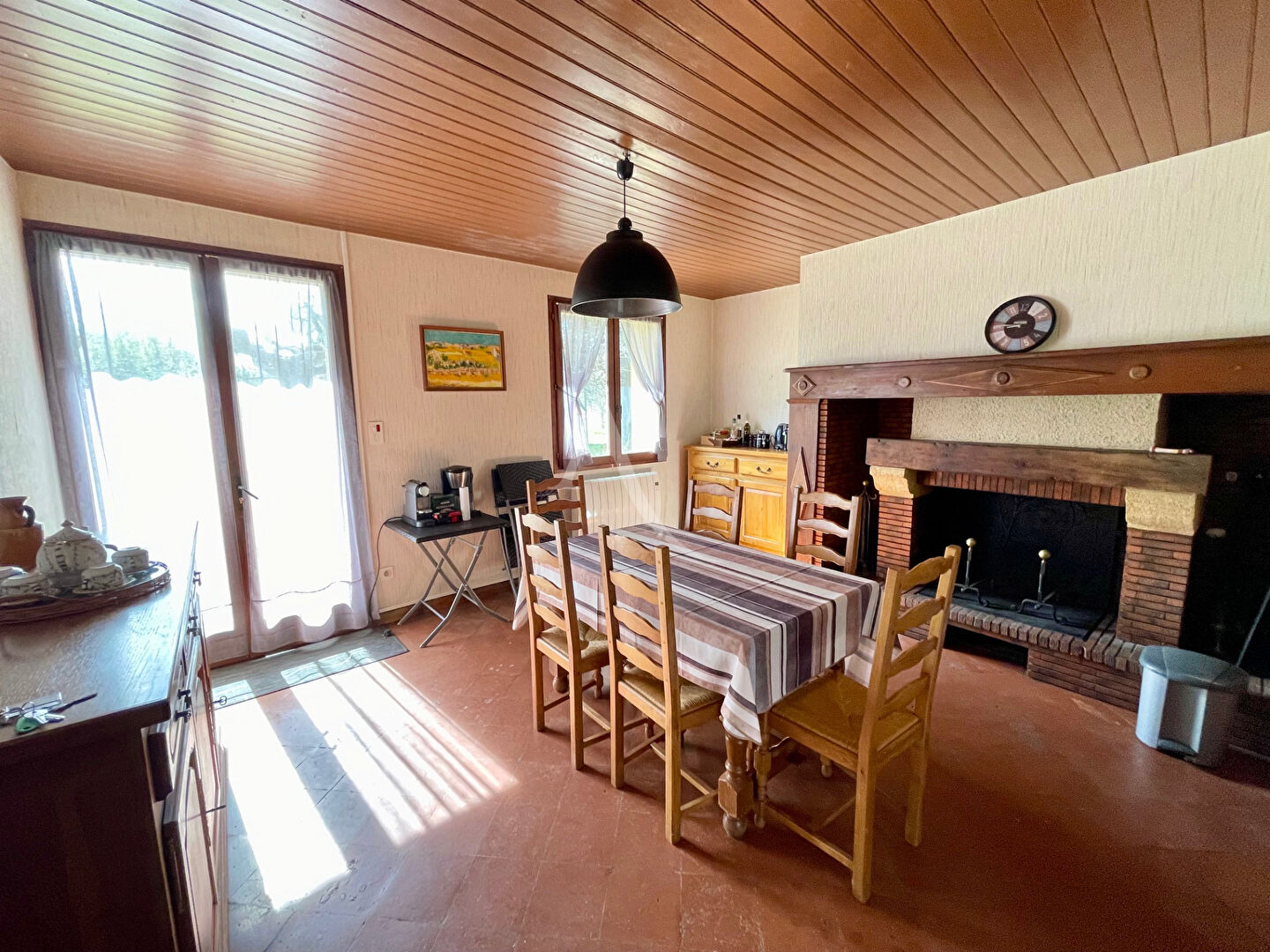 Photo Maison L Isle Jourdain 7 pièce(s) 146 m² avec 2 garages, terrain de 2940 m² image 3/6