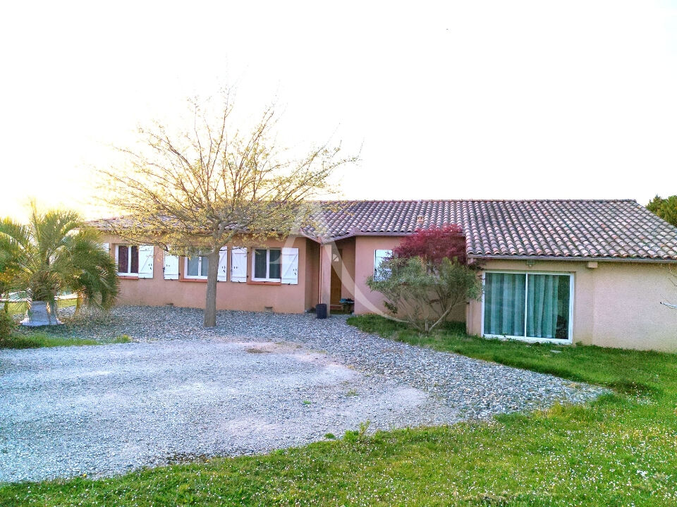 Maison L Isle Jourdain 5 pièce(s) 145m2