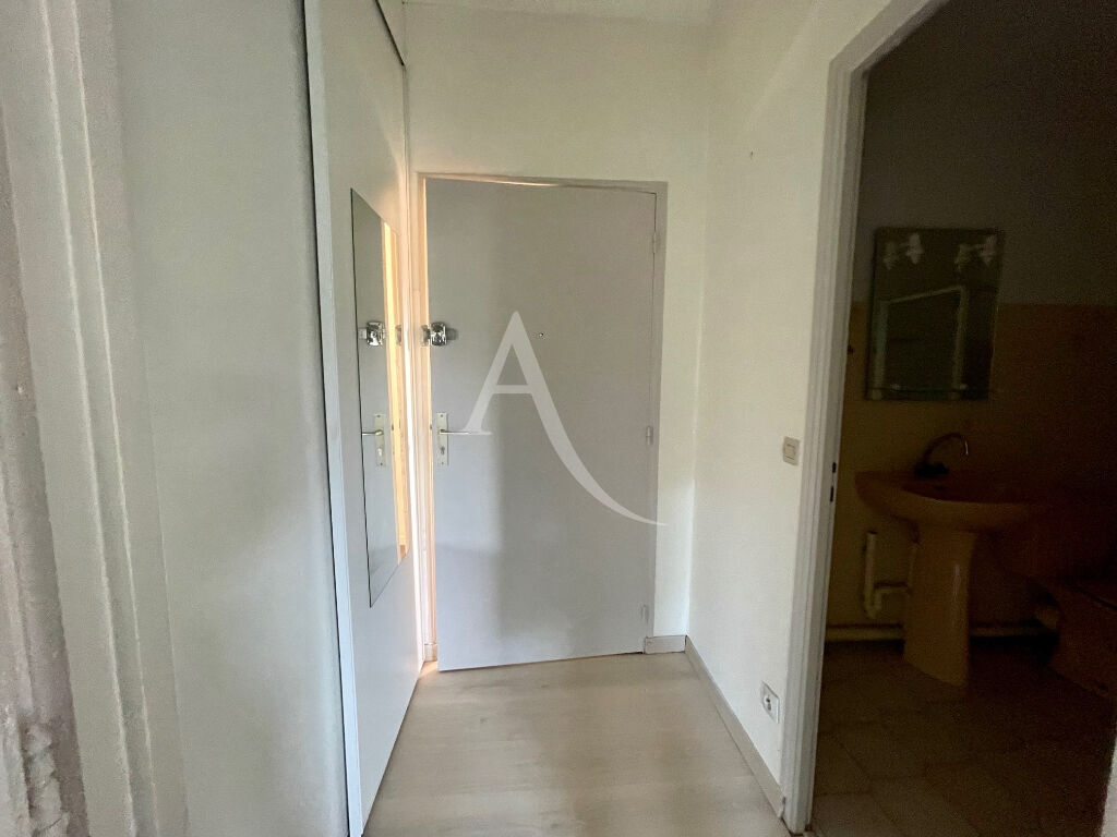 Photo Studio de 28m² à Fonsorbes image 2/3