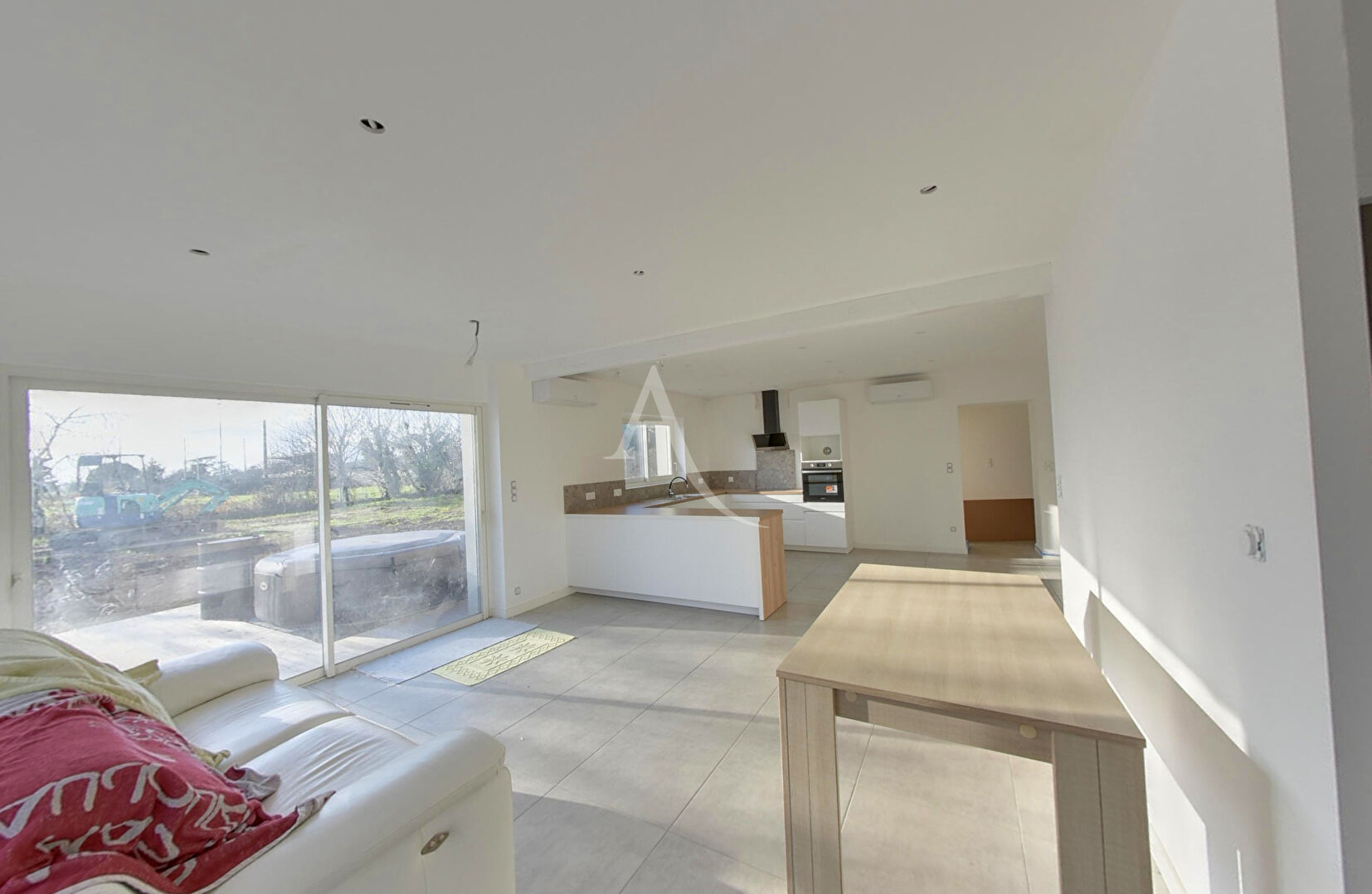 Agence immobilière de L'Adresse  MOLINARI - L'ADRESSE MOLINARI