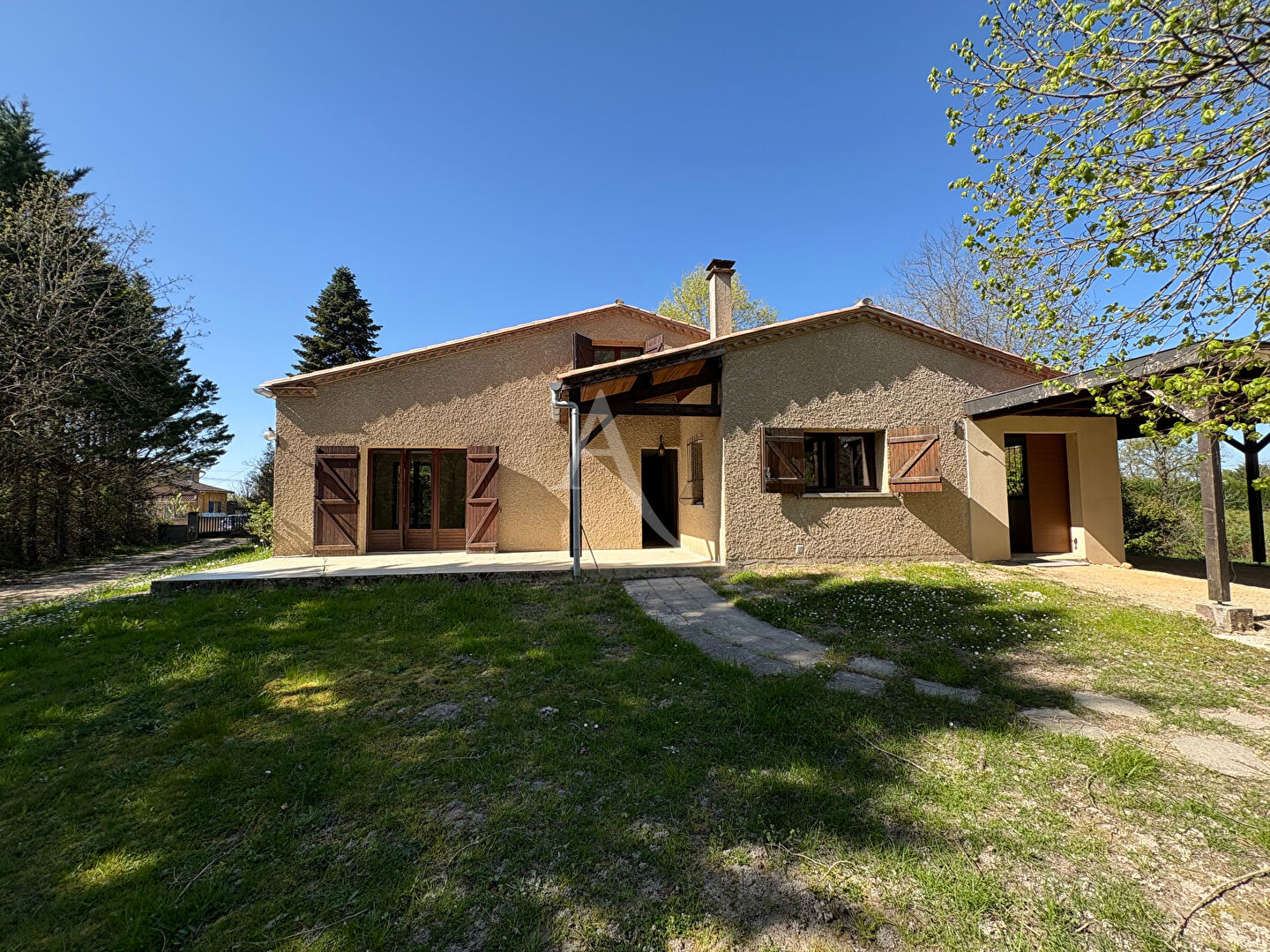 Maison  7 pièce(s) NEGREPELISSE