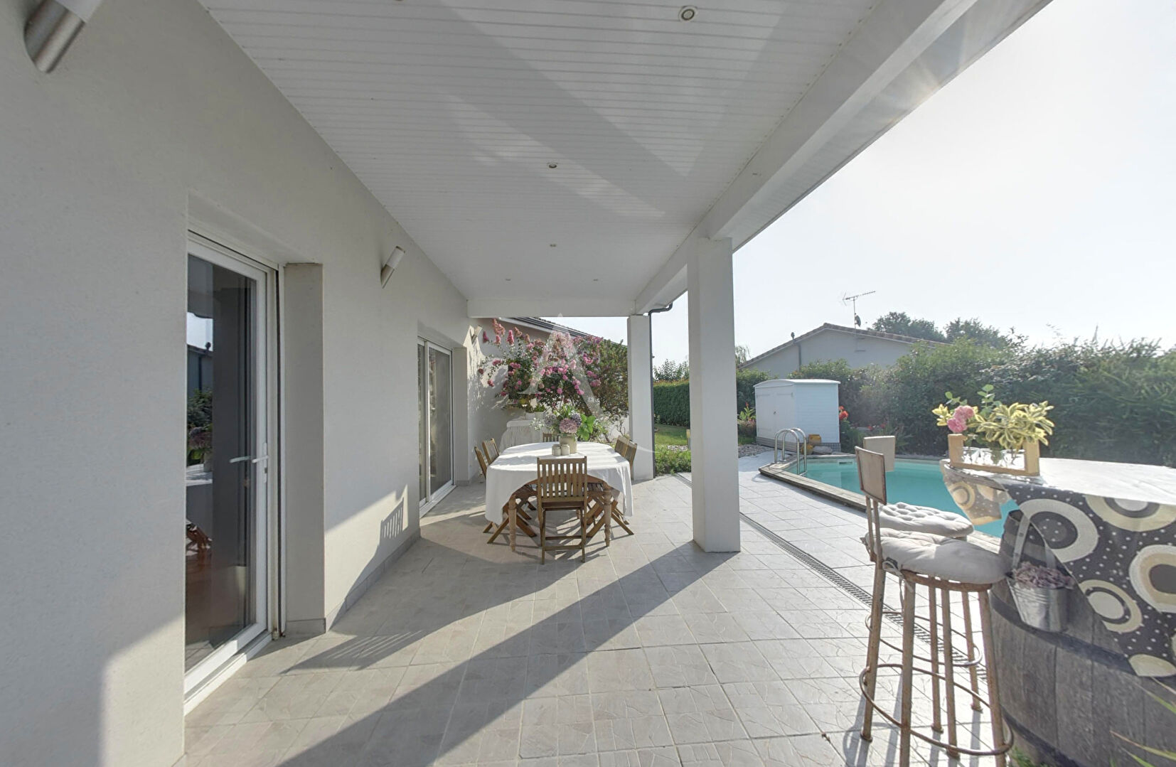 Photo Maison contemporaine de plain pied de type 5 quartier Est de Montauban image 3/6