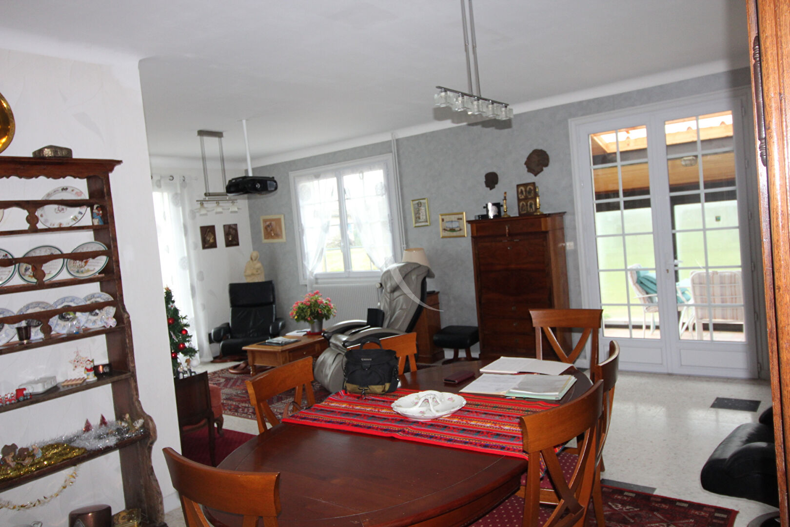 Photo Mas Grenier, plain pied de 132 m2 + véranda et garage image 3/6