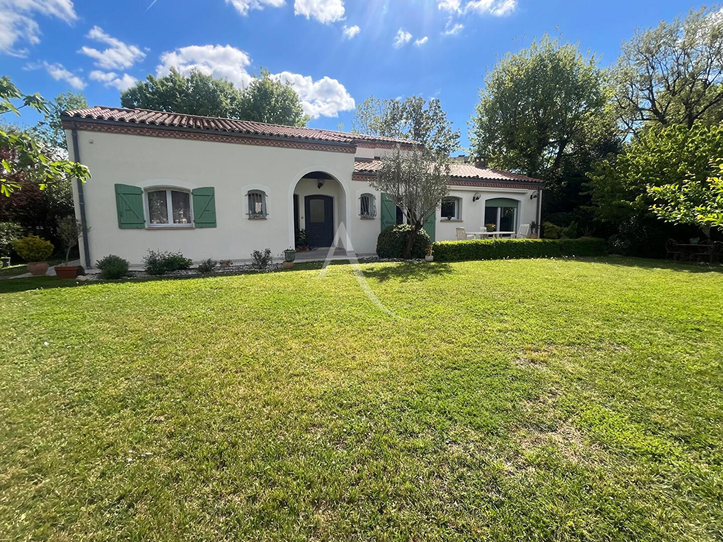 Agence immobilière de L'Adresse  MOLINARI - L'ADRESSE MOLINARI