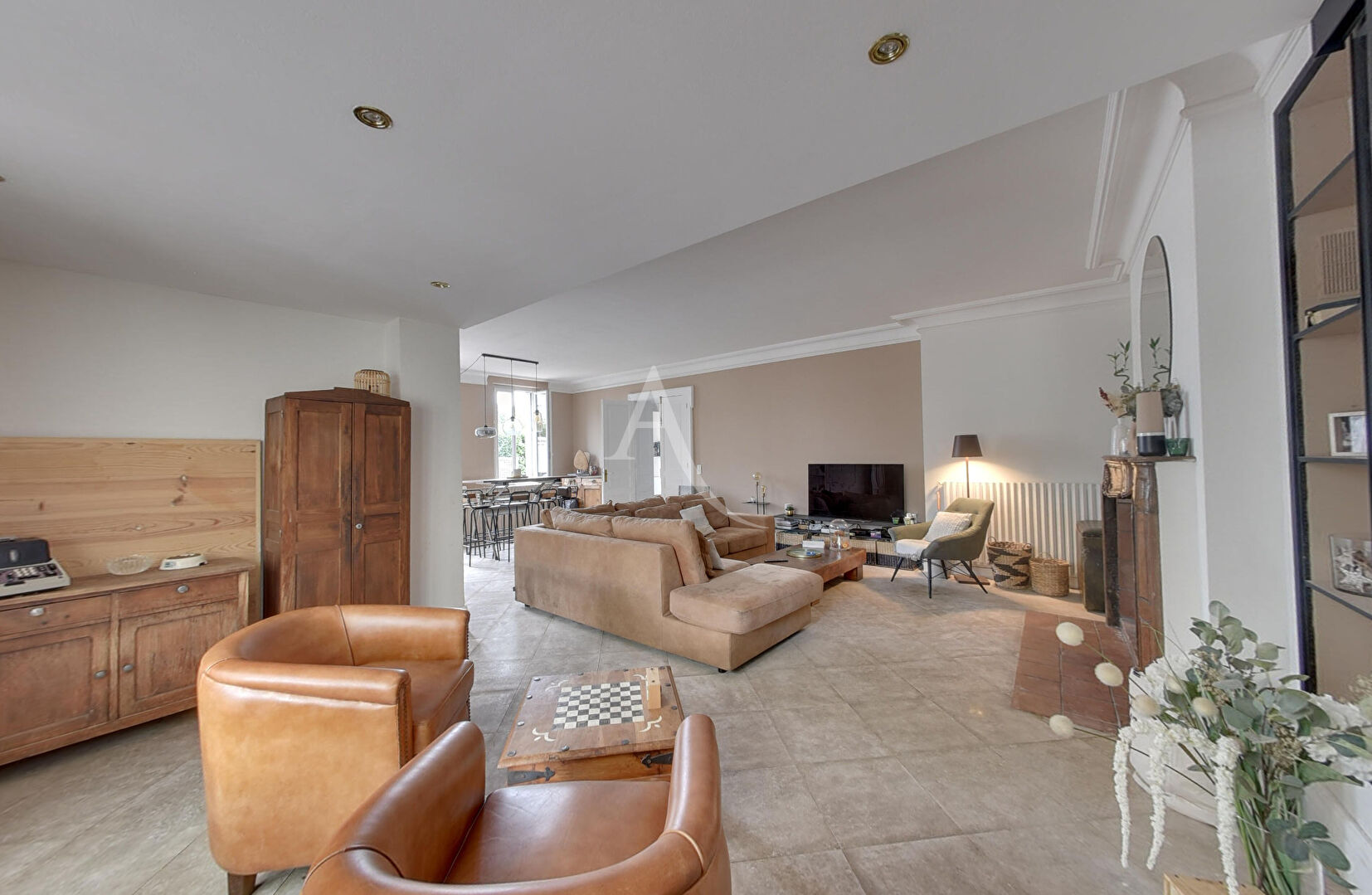 Agence immobilière de L'Adresse  MOLINARI - L'ADRESSE MOLINARI