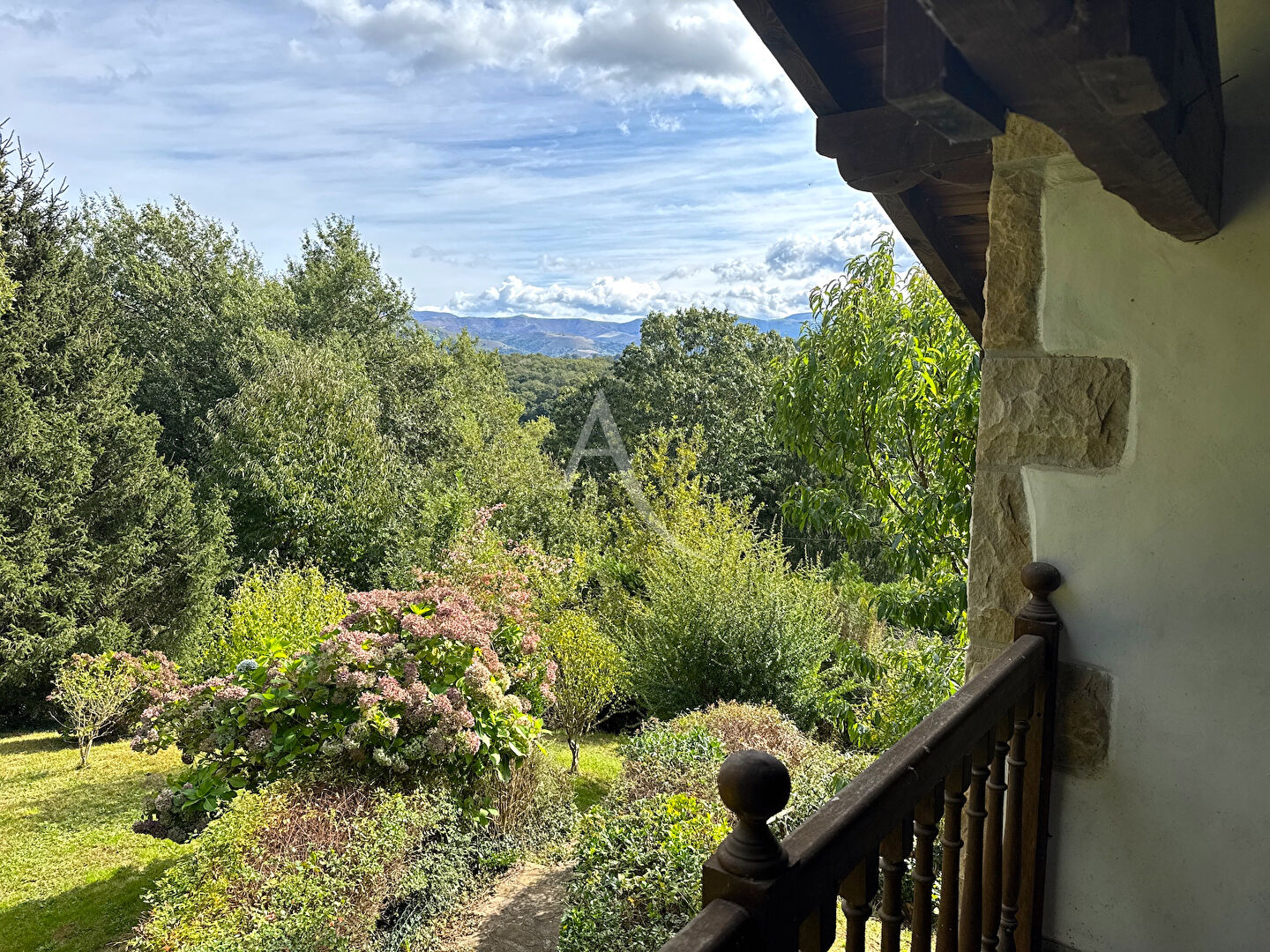 Photo Maison Saint Pee Sur Nivelle 6 pièces 190 m2 image 3/4