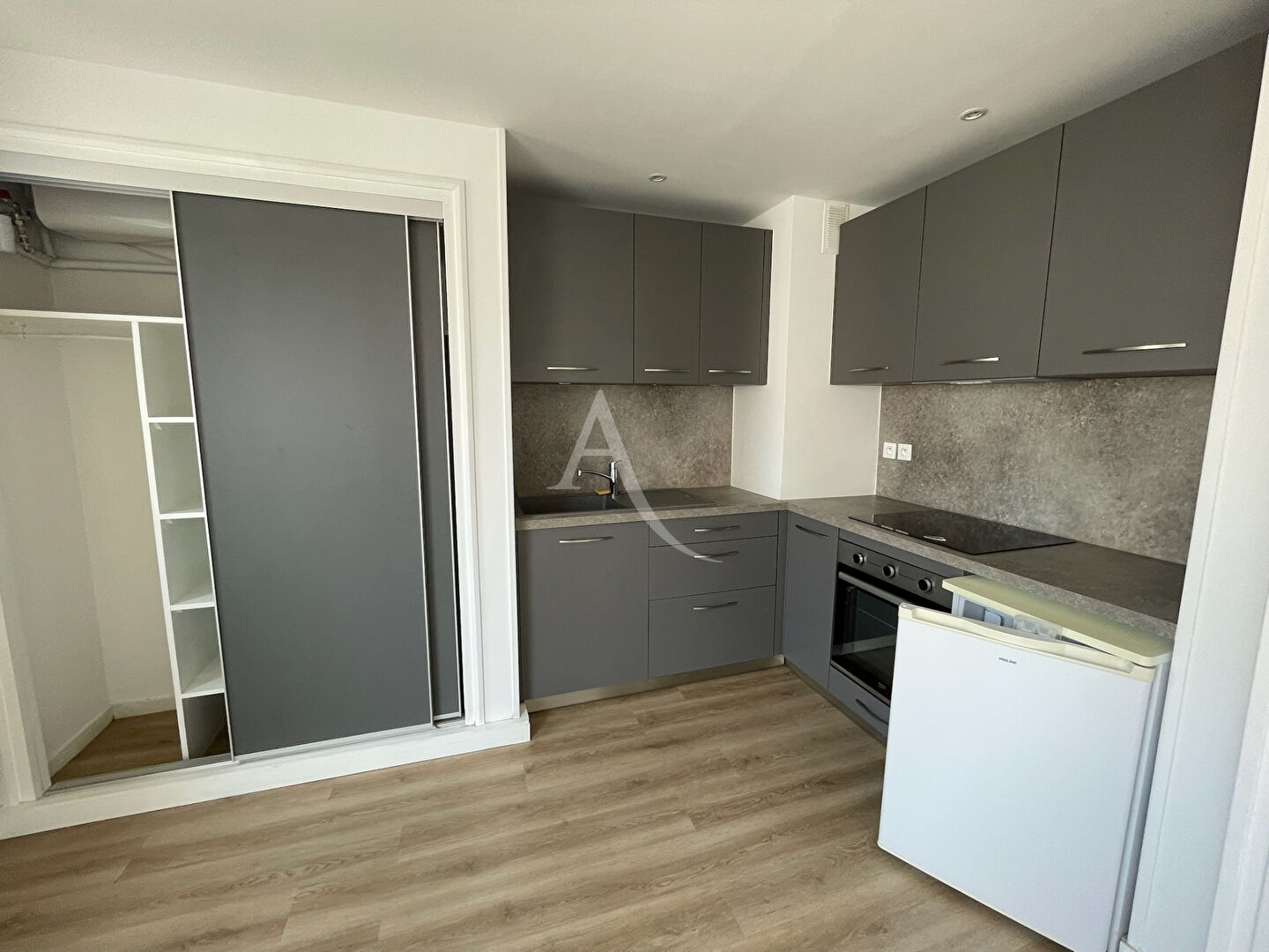 Agence immobilière de L'Adresse  A et B IMMOBILIER - L'ADRESSE A et B IMMOBILIER