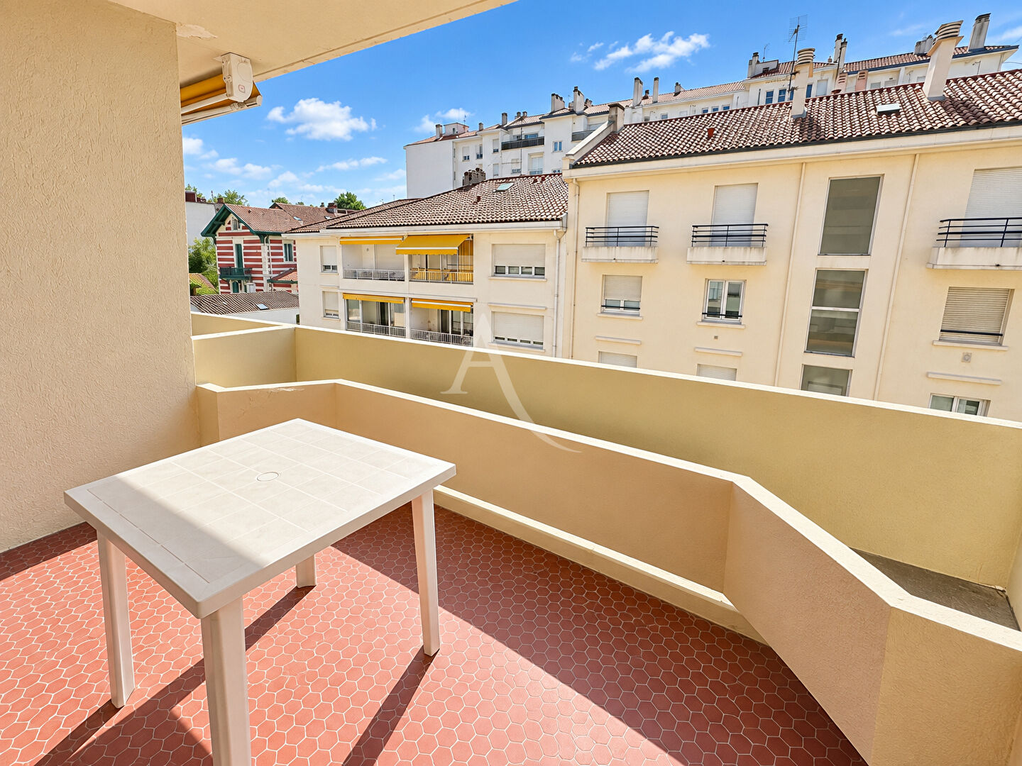 Agence immobilière de L'Adresse  A et B IMMOBILIER - L'ADRESSE A et B IMMOBILIER