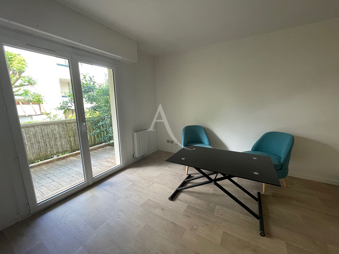 Photo Appartement Gif Sur Yvette 1 pièce(s) image 5/6