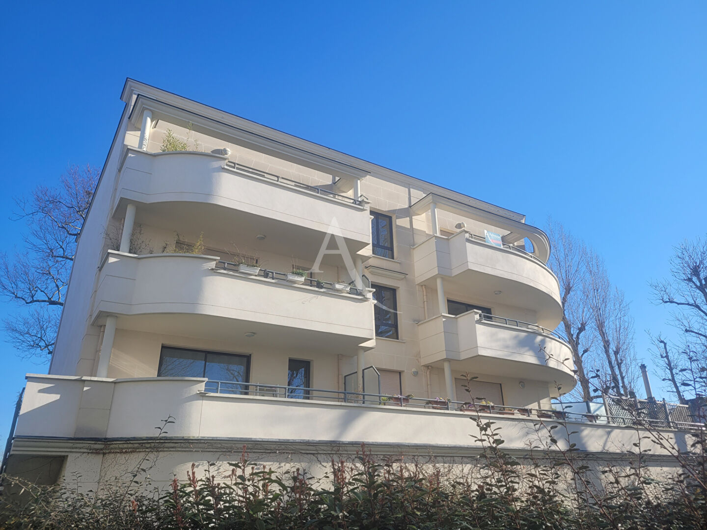 Agence immobilière de L'Adresse C.I.V.M. Bry - L'ADRESSE C.I.V.M. Bry