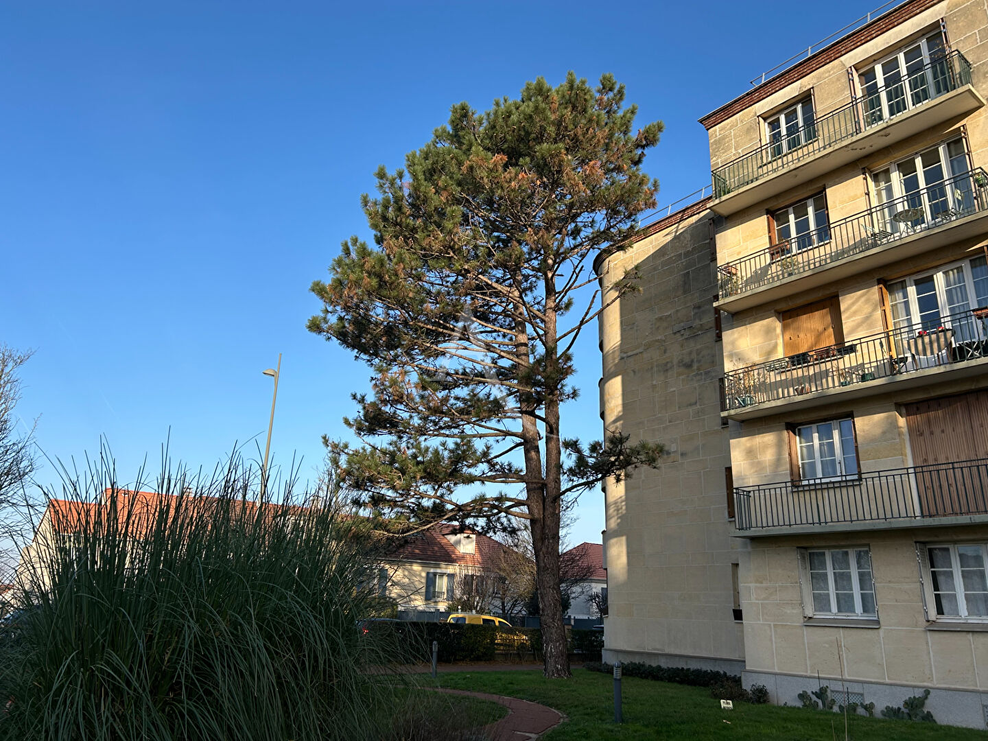 Agence immobilière de L'Adresse C.I.V.M. Bry - L'ADRESSE C.I.V.M. Bry