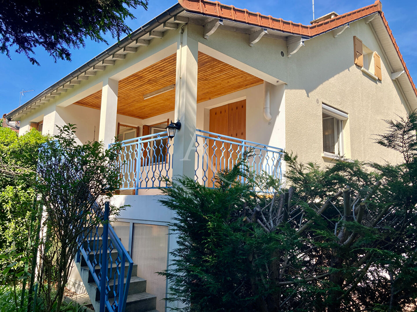 Agence immobilière de L'Adresse C.I.V.M. Bry - L'ADRESSE C.I.V.M. Bry