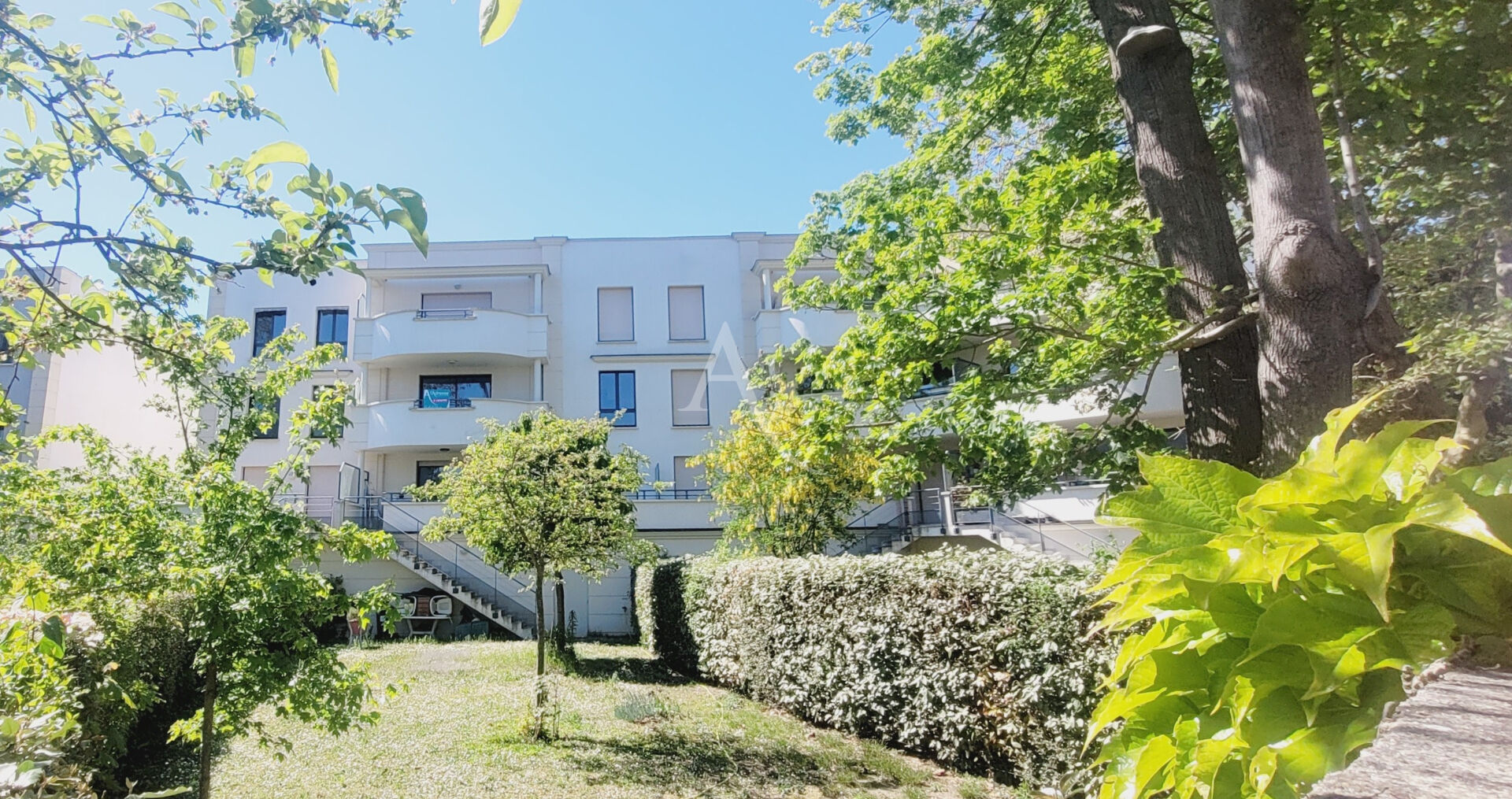 Agence immobilière de L'Adresse C.I.V.M. Bry - L'ADRESSE C.I.V.M. Bry