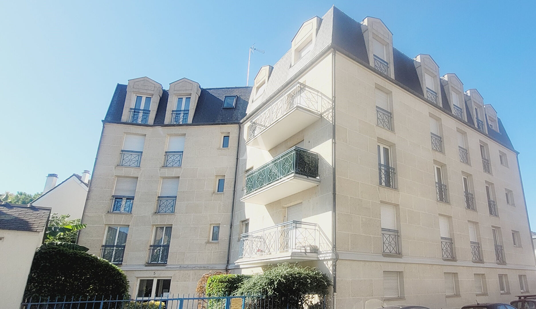 Agence immobilière de L'Adresse C.I.V.M. Bry - L'ADRESSE C.I.V.M. Bry