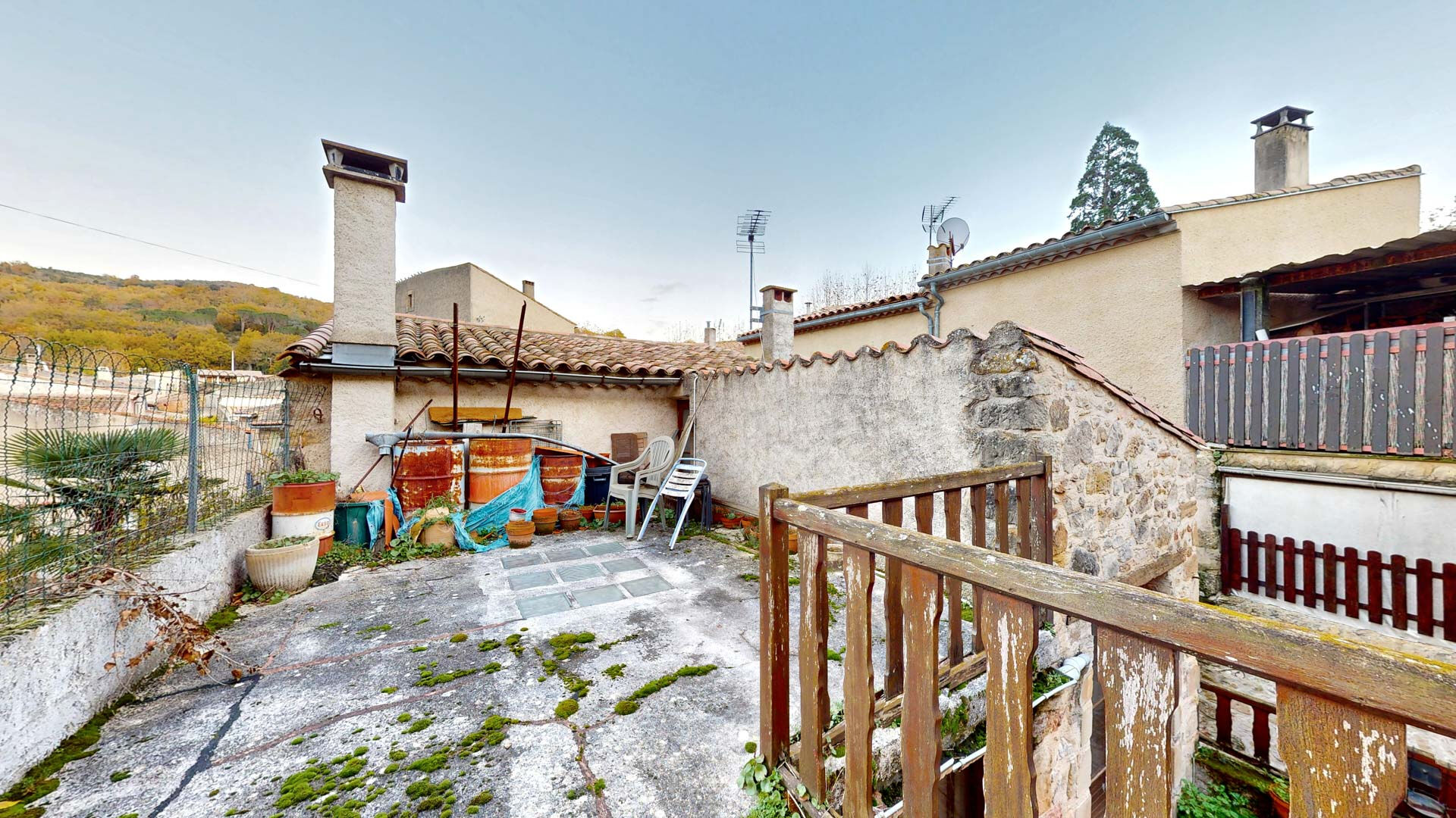 Photo ENSEMBLE IMMOBILIER ALET LES BAINS image 3/6