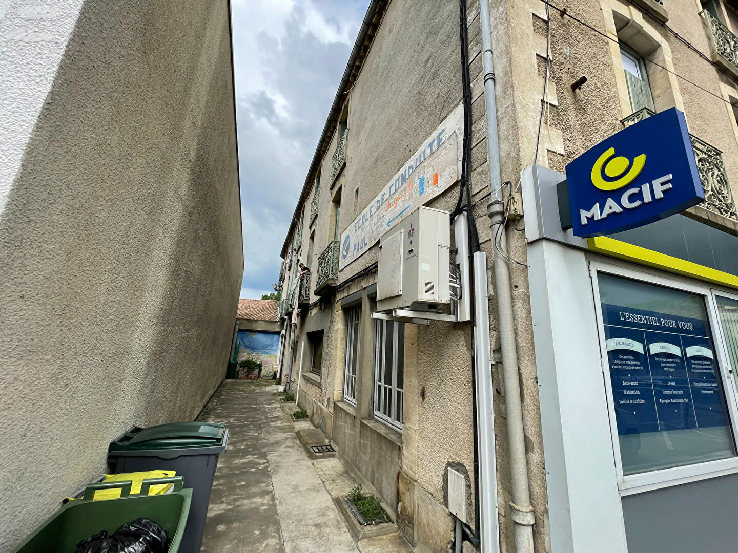 Photo Limoux centre immeuble de 6 lots image 3/6