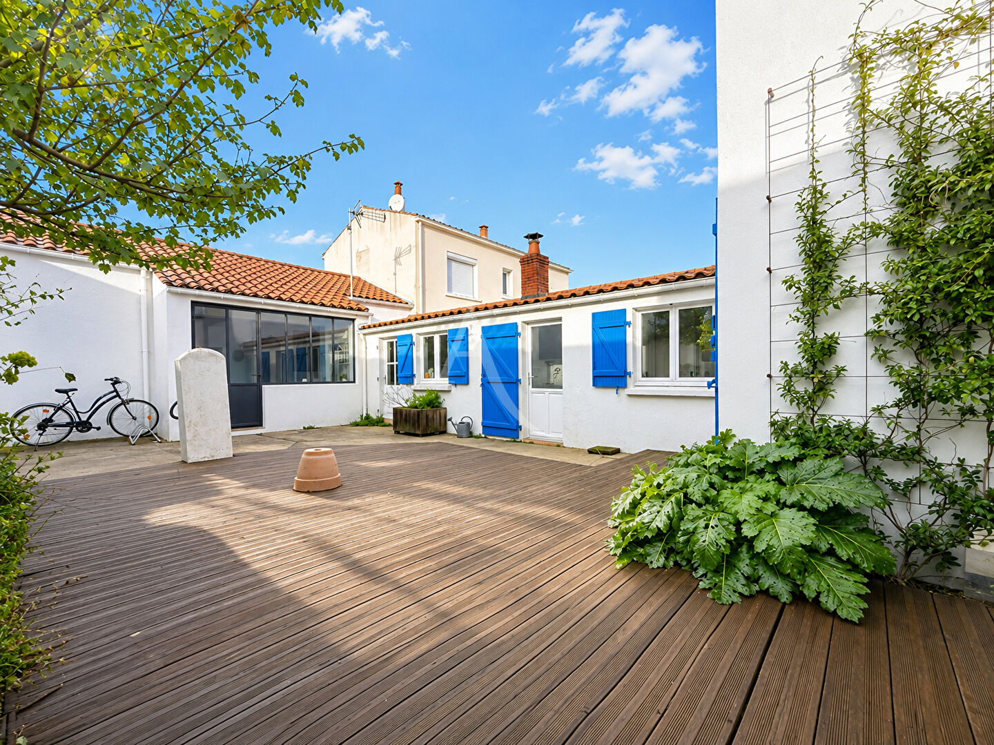 Agence immobilière de L'ADRESSE  IMMO 2000 - L'ADRESSE IMMO 2000 Transaction